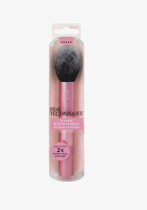 Real Techniques Ultra Plush Blush Brush RT 400 – Soft Blending & Powder Makeup Brush