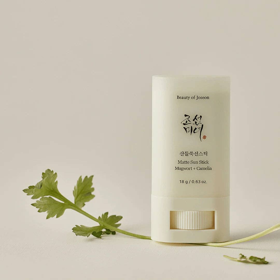 BEAUTY OF JOSEON Matte Sun Stick : Mugwort+Camelia (SPF 50+ PA++++)